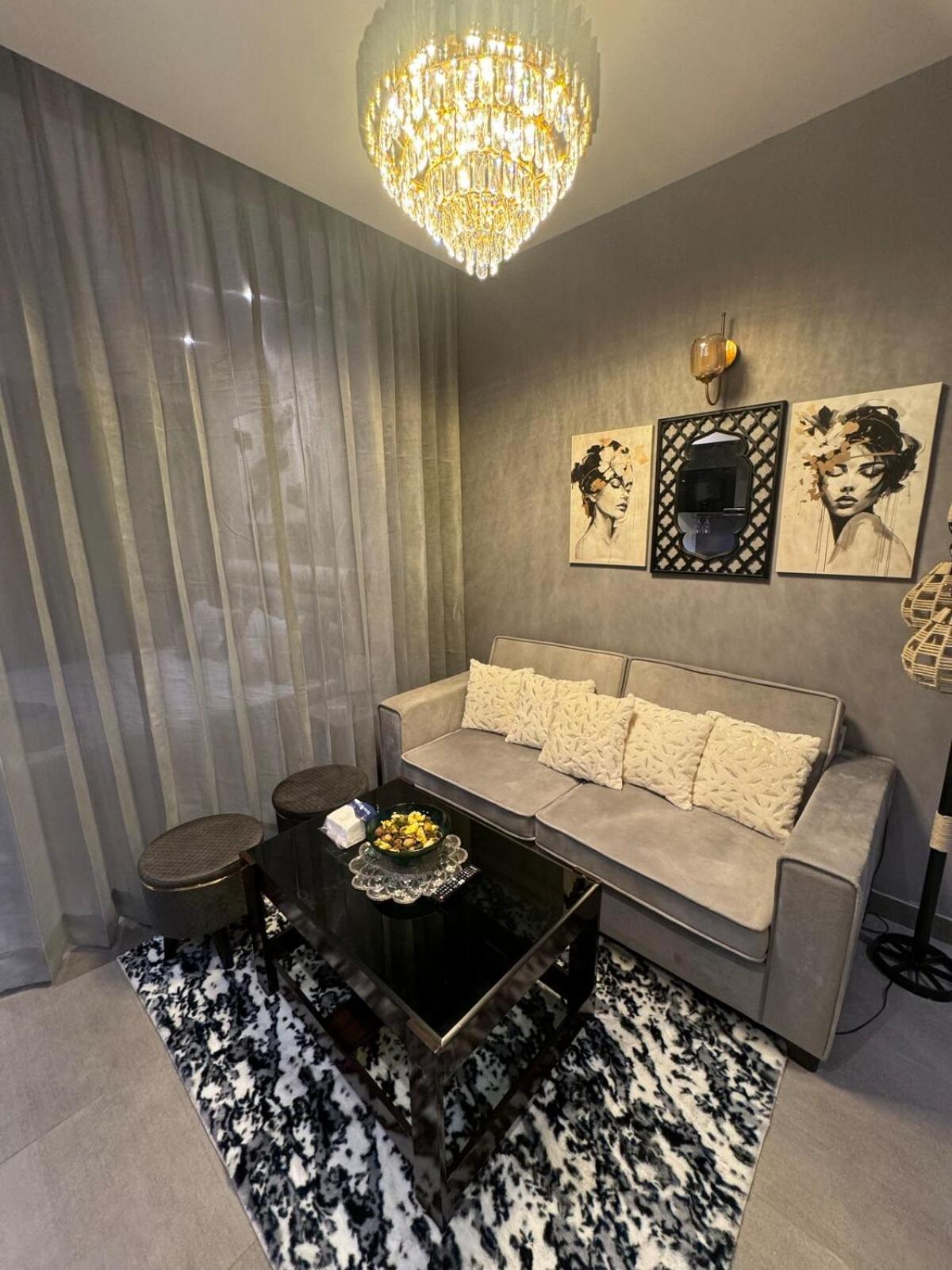 The Little Peaceful Retreat * New Delhi